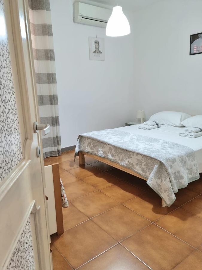 Home Of Fame - Home Gallery With Fully Equipped Kitchen, Separate Entrance, Free Parking Olbia Exteriér fotografie