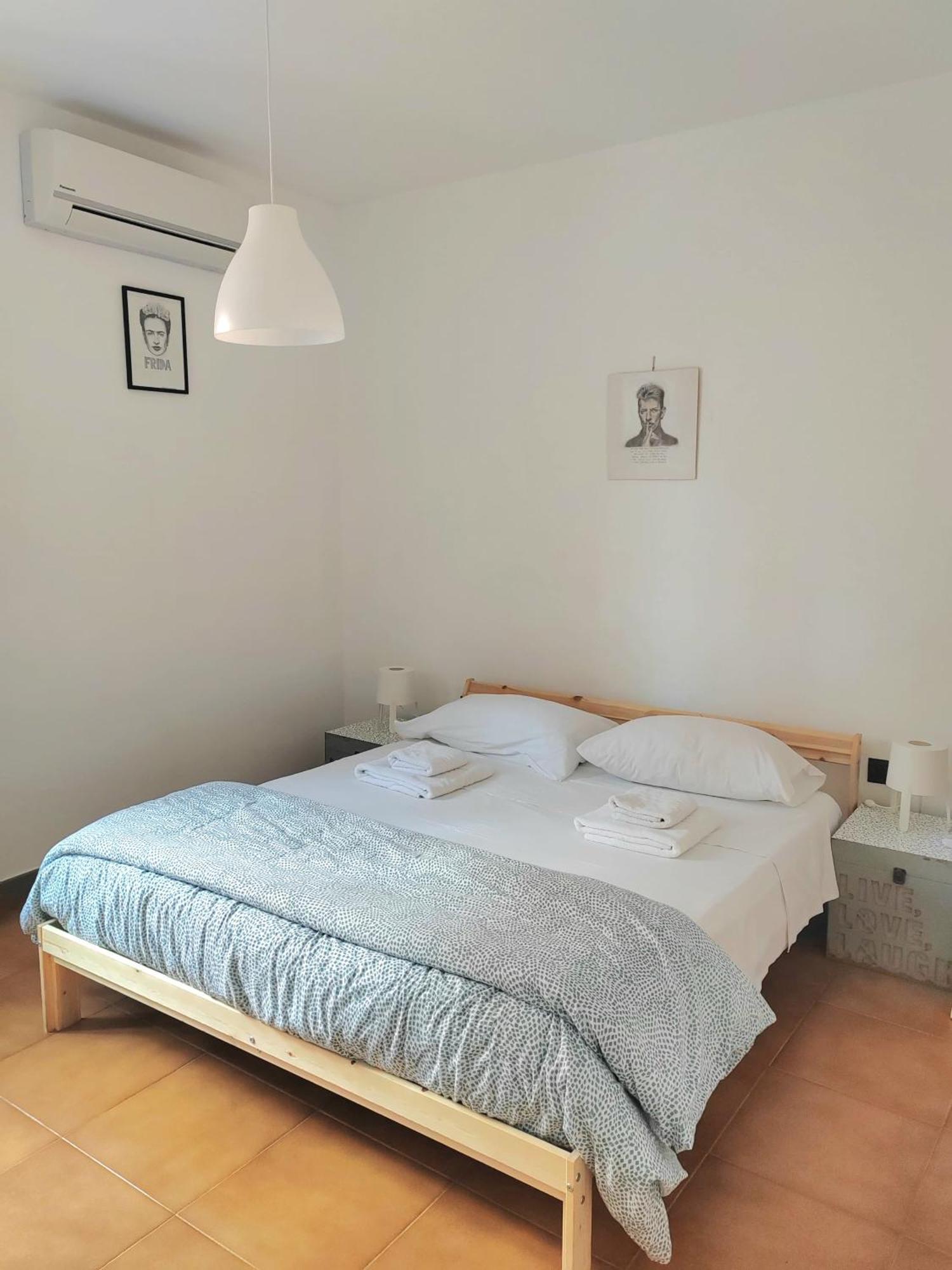Home Of Fame - Home Gallery With Fully Equipped Kitchen, Separate Entrance, Free Parking Olbia Exteriér fotografie